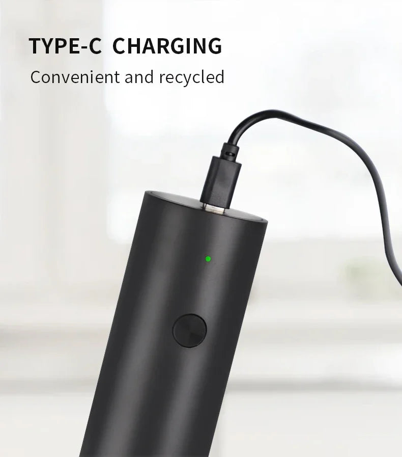 USB Rechargeable Electric Salt and Pepper Grinder Adjustable Coarseness Large Capacity Auto Spices Grinders Kitchen Cooking Tool - TechSmartX