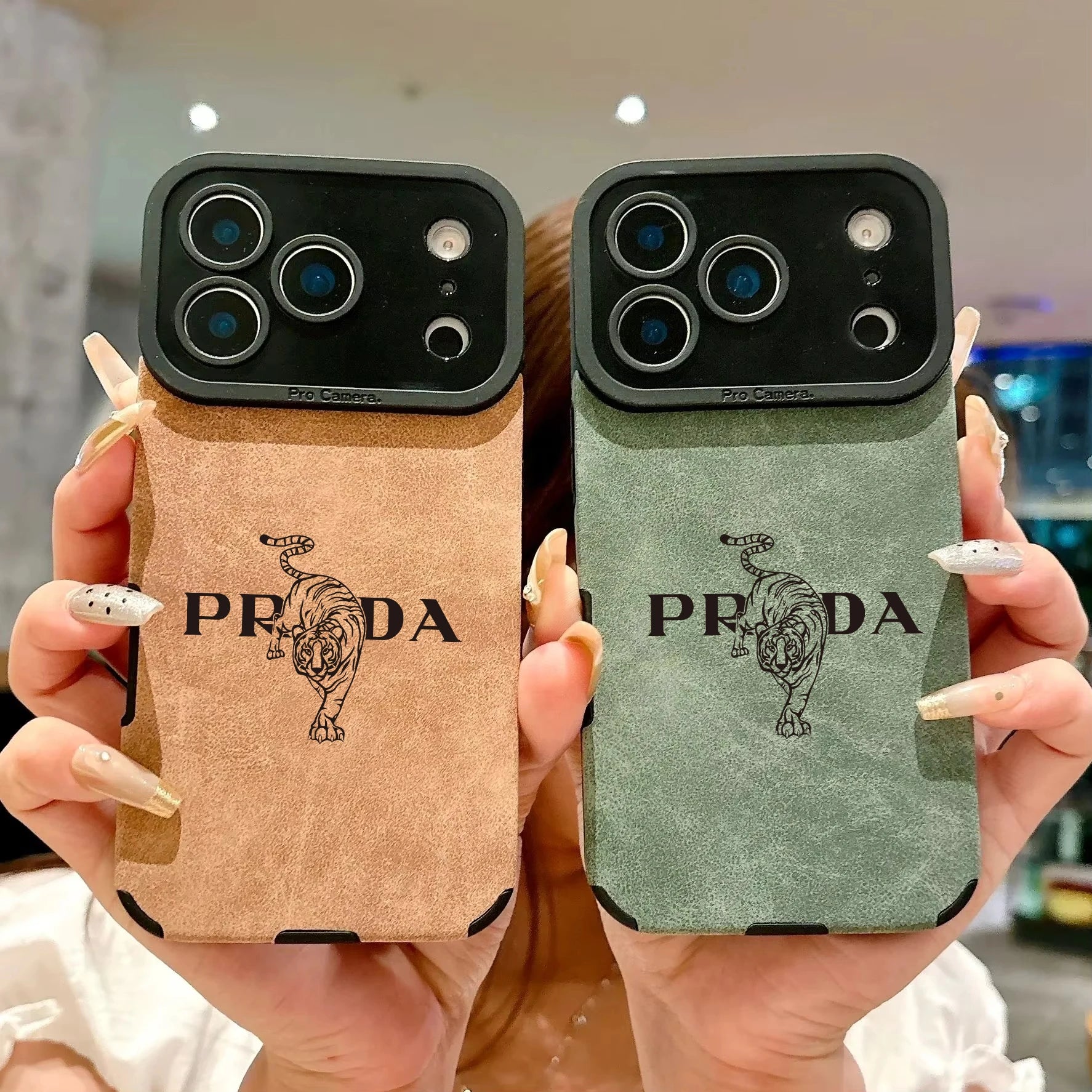Microfiber Leather phone case for iphone 17 16 15 14 plus 13 12 11 pro max 16E cover Luxury funda Italy tiger streetwear cases