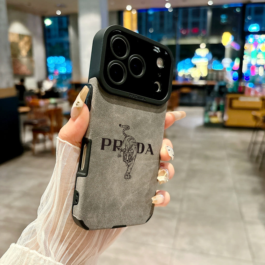 Microfiber Leather phone case for iphone 17 16 15 14 plus 13 12 11 pro max 16E cover Luxury funda Italy tiger streetwear cases